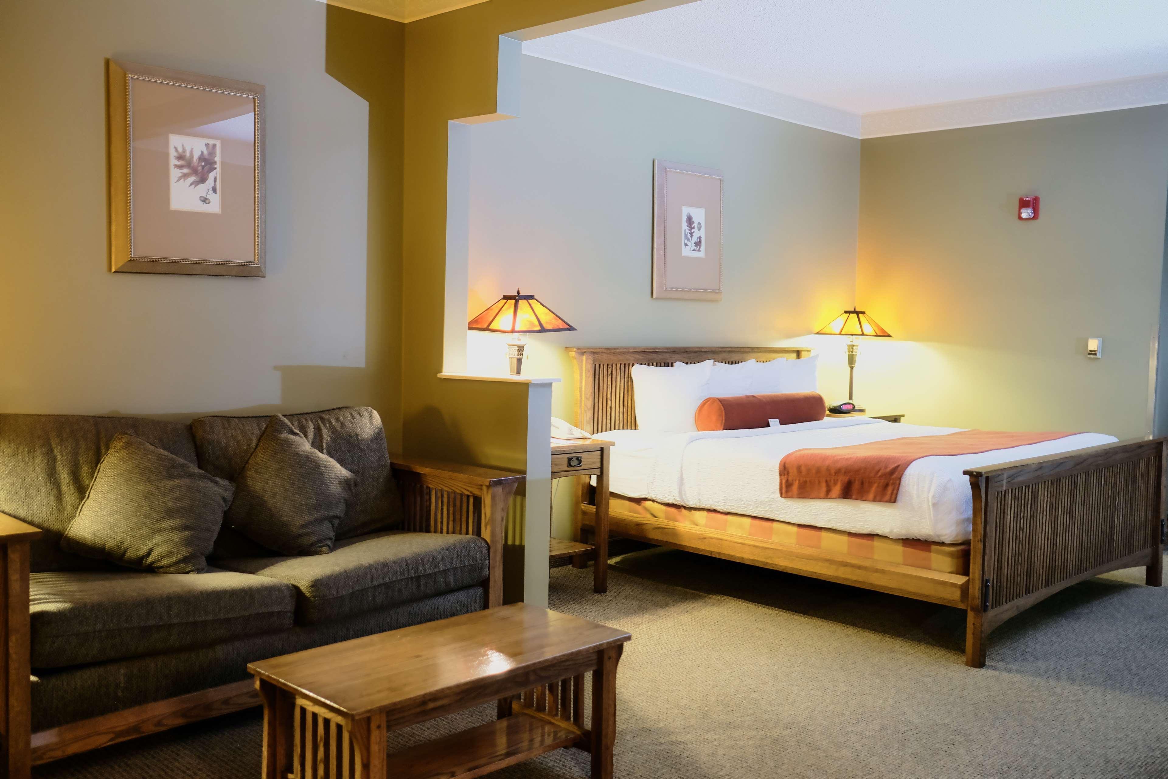 Hotel Western Sunset Riverwalk 3*